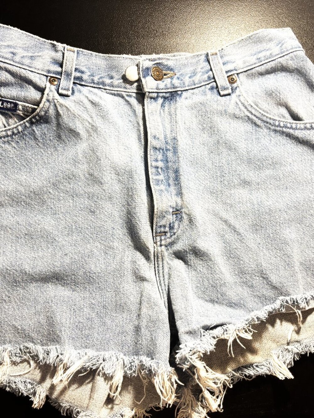 Lee Original Womens Jean Shorts Cutoff Frayed 30 in Waist Light Wash